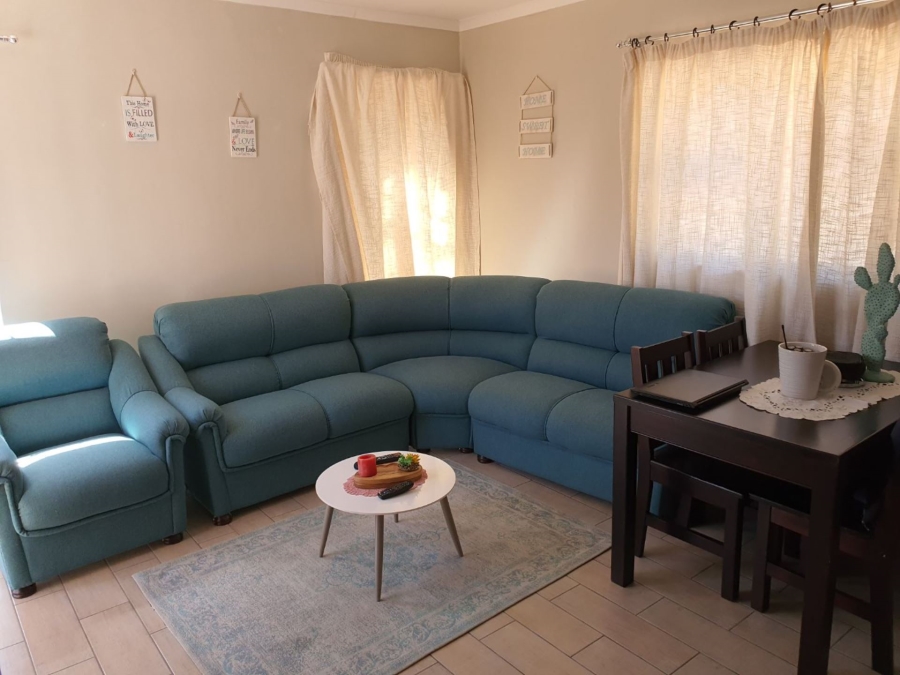 To Let 1 Bedroom Property for Rent in Table View Western Cape